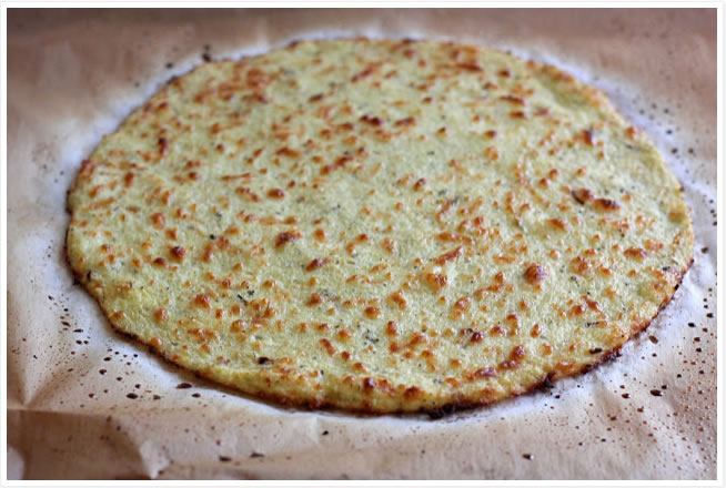 cauliflower-pizza-crust